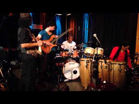 David Haynes soloing over Franco's Teps Live at A-Trane (Berlin - Germany)
