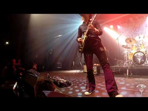 Dudley Taft - Dark Blue Star March 2018 - Samoëns, FR