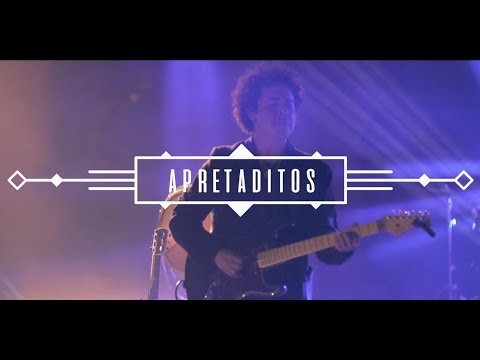 Juan Solo - Apretaditos (En vivo) #Capítulo1