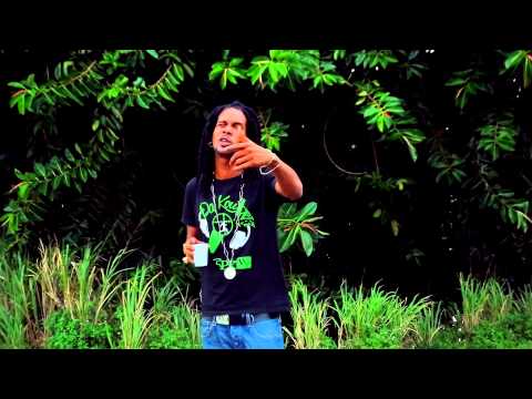 Tofer - Edouard (Clip Officiel)