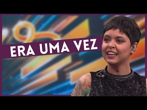 Kell Smith canta "Era Uma Vez" no Faustão e emociona auditório
