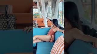 Cewek Cantik pakai Bikini # Shorts