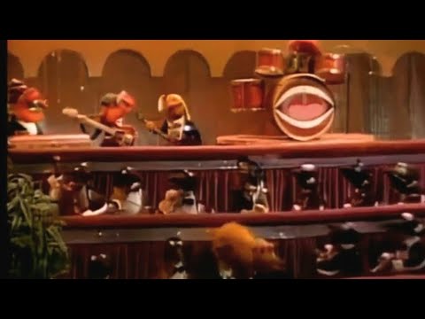 A Celebration Of 30 Years but only when The Electric Mayhem + Nigel is onscreen