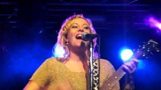 Anneke & Agua ~ My Girl @ Effenaar, Eindhoven