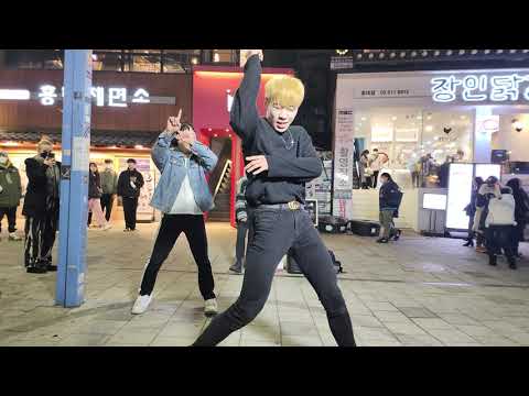 20230131 Tue. OneOf#원오브 Hongdae Busking 홍대 버스킹 SnowHorse#눈말 183136