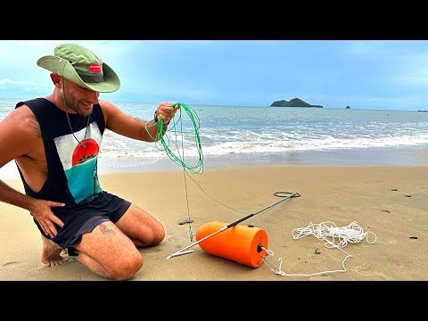 Hand Spear Hunting Giant Trevally in Fish Feeding Frenzy Waters (Catch & Cook)