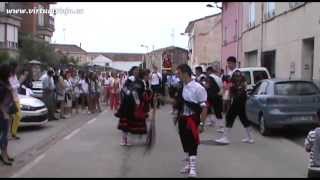 preview picture of video 'Manjarrés, Danzas en honor a San Mamés y la Virgen de la Almedaña 23 08 2013'