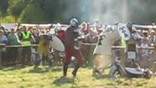 preview picture of video 'Sieradz 2010 - Turniej piątek - Cannabis Dei I vs Excalibur - Starcie 2'