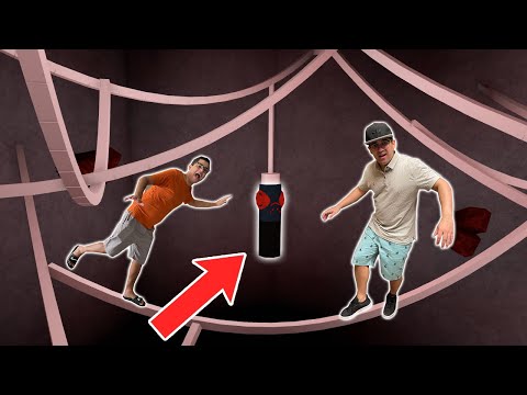 ENCONTRAMOS A NOVA CANETA SECRETA ESCONDIDA NAS TEIAS DA ARANHA GIGANTE!! - Roblox Find The Markers