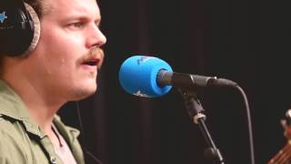 MNM: Bear's Den - Auld Wives