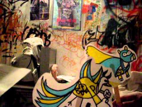 puerco cerdo vs el colibri vengador