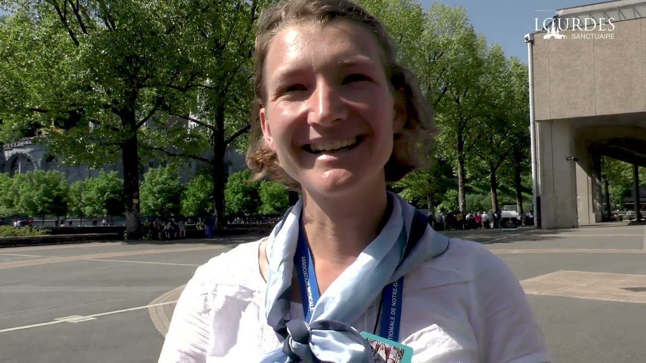 Le personnel  soignant en pèlerinage à Lourdes.
