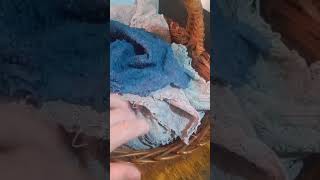 FRUGAL TIP OF THE WEEK old towels #free #reuseideas #moneysavingtips #moneysaving #budgetfriendly