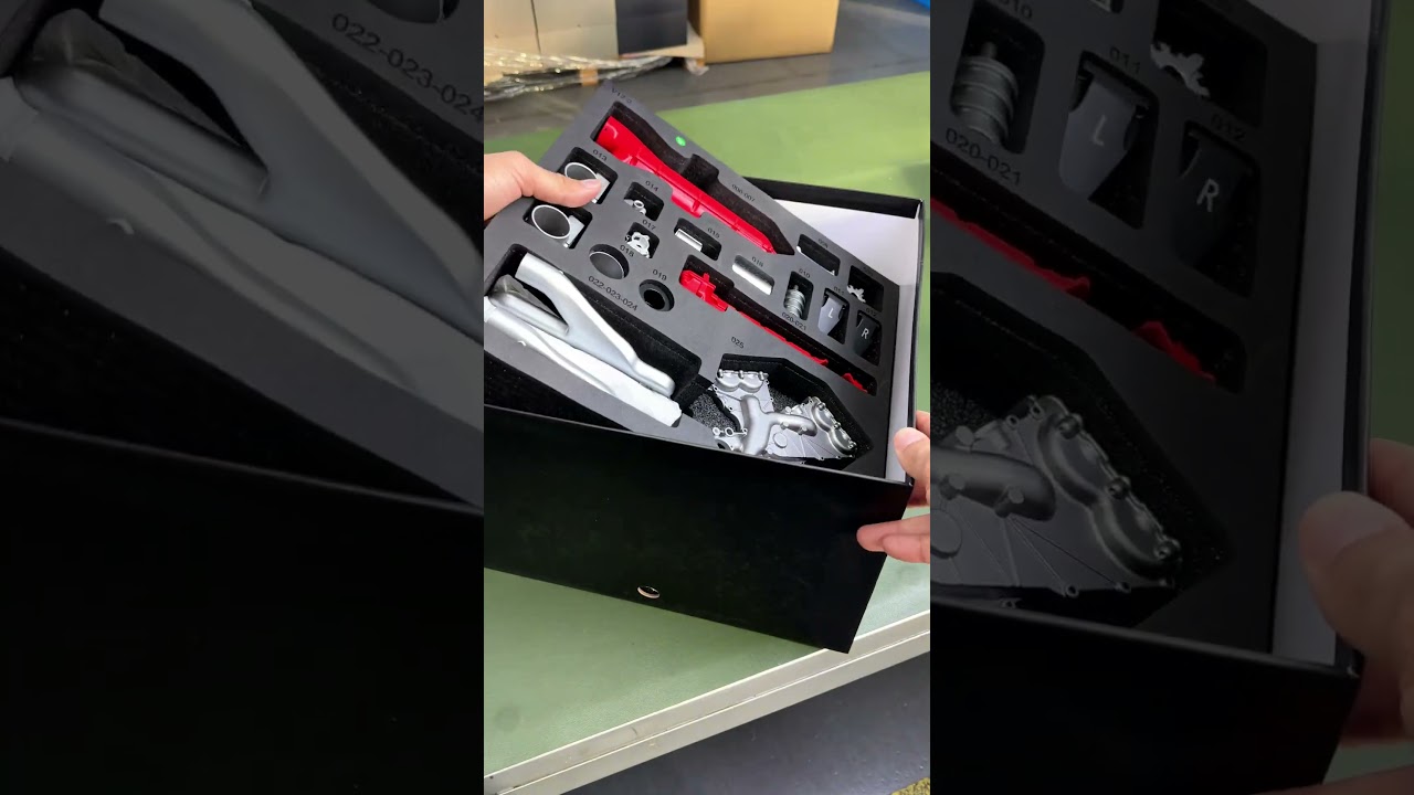 V12 engine model kit