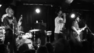 Cap&#39;n Jazz - Puddle Splashers