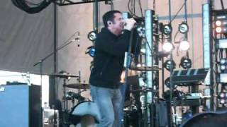 Nine Inch Nails Soundcheck - Home/The Good Soldier Live in Chicago, IL