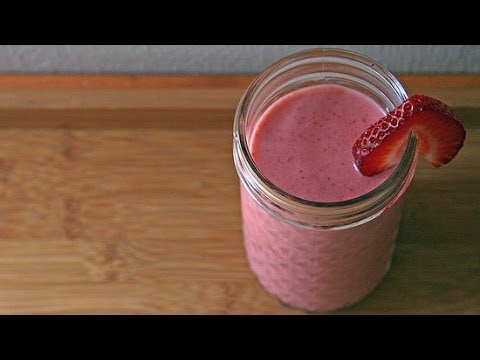 download lagu mp3 mp4 Strawberry Pb Smoothie, download lagu Strawberry Pb Smoothie gratis, unduh video klip Strawberry Pb Smoothie