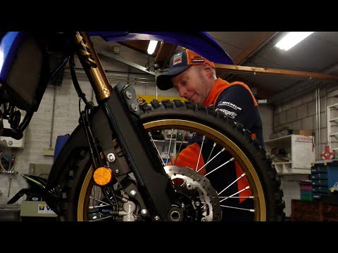 Gwen uit Groeningen voor tiende keer monteur in Dakar Rally