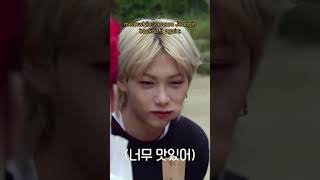 Download lagu other Stray Kids members eating vs Jeongin mp3