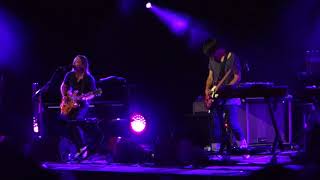 Thom and Jonny (Radiohead) - Follow me Around - Macerata Aug. 20, 2017