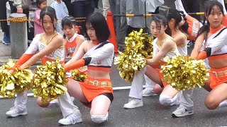 【チアリーディング】雨の中でも最高のパフォーマンスをする、オレンジの天使達　#girlsdance