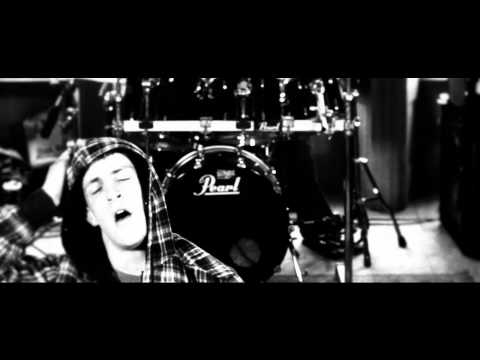 Ilenkus - Great Divide [Official Music Video] online metal music video by ILENKUS