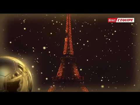 Ronaldo reçoit son 5eme ballon d'or à la Tour Eiffel