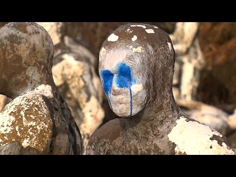 Point Woronzof public art display vandalized