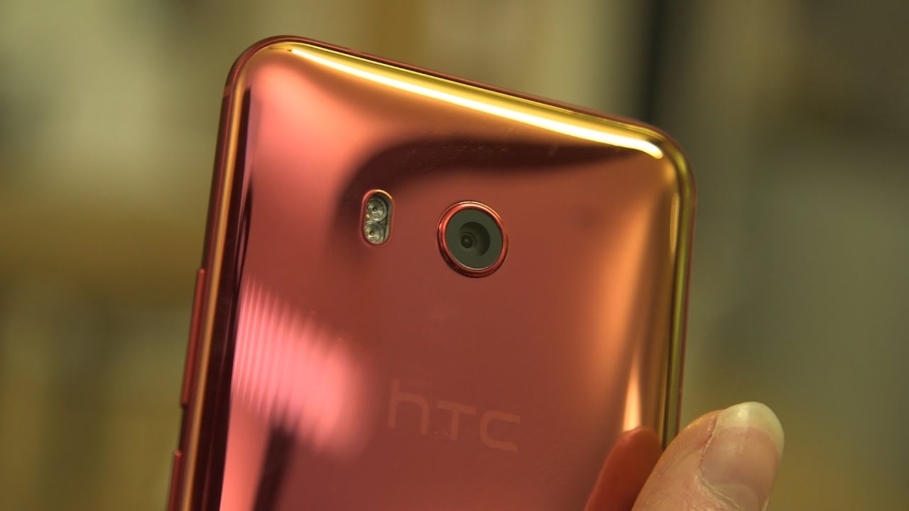 HTC U11 hands on review - YouTube