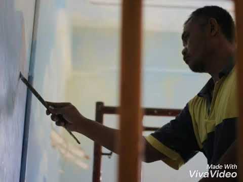 proses mural Seniman mural paling keren. Lukisan nya ISTIMEWA !!!