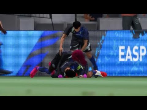 Recibe pase al medio en área chica y definición a GOL de GROTZO14