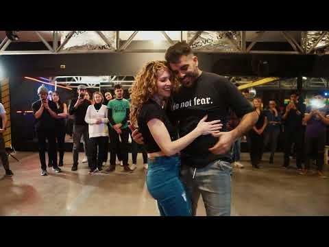 Itzza Primera y Mayinbito - Besos Mojados / Pablito Ledesma - Gaia Acosta / #bachatasensual #bachata