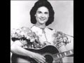 Kitty Wells - **TRIBUTE** - Slowly Dying [1957].