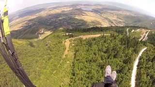 preview picture of video 'Clopotiva Paragliding'