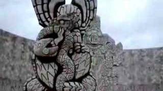 preview picture of video 'Mayan Hieroglyph Information Monumento a la Patria'
