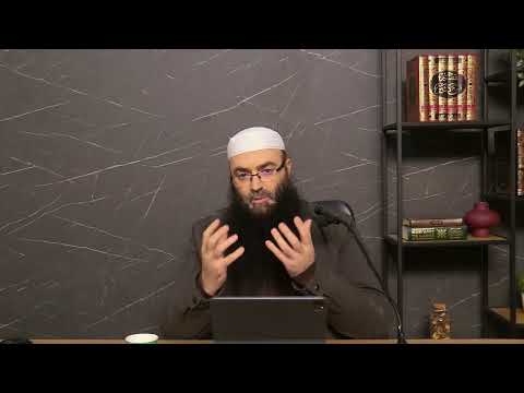 95) Esh-Sherh El-Mumti - Kapitulli i namazit (Ku duhet të qëndrojë imami dhe ku xhemati?)