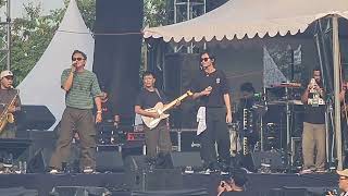 Download lagu RIZKY FEBIAN FEAT NJAN RIZWAN FADILAH SEPERTI KISAH LIVE AT STADION PAKANSARI BOGOR 28-9-2025 mp3