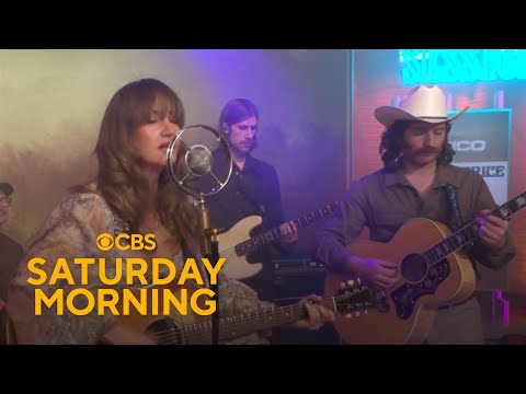 Saturday Sessions: Margo Price performs "Love Me Like You Used To Do"
