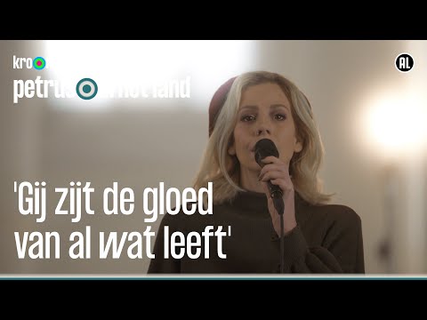 Lied 324: Wat vrolijk over u geschreven staat - Carmen Stoetzer-Melissant | KRO-NCRV