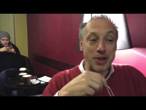 I video di aprireunbar.com: la videorecensione Arnold coffee