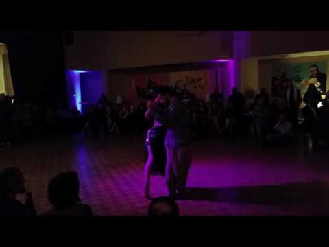 Argentine tango: Virginia Pandolfi and Jonathan Aguero - Recién