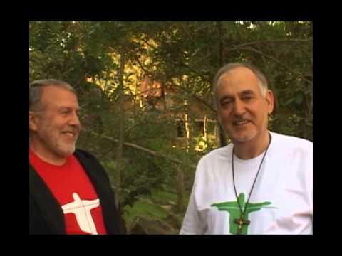 Padre Henrique e Padre Antonello vão para a Cidade da Fé - JMJ Rio 2013 #epralaqueevou