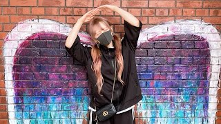 素っ裸みたいな服着てるから...【柊みゅう:あるまじろ】