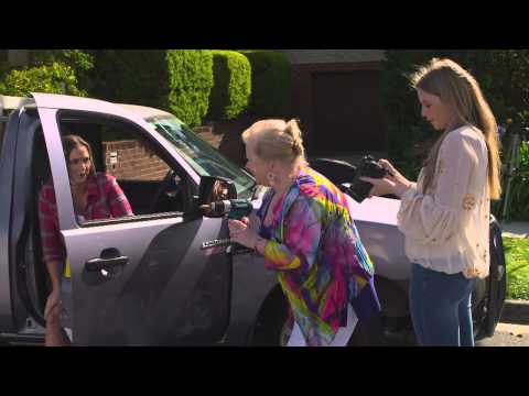 Neighbours: Friday 24th July - Clip