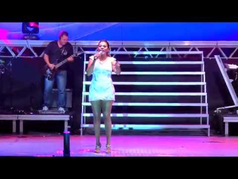Combinado Assim - Menina Faceira