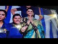 Reliance Employee S Superb Dance Performance With Deepika Padukone 2019