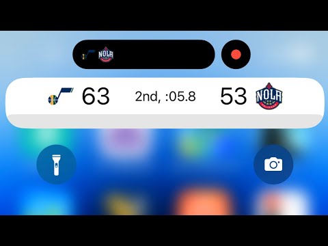 iOS 16.1 Live Activity on dynamic island 😲