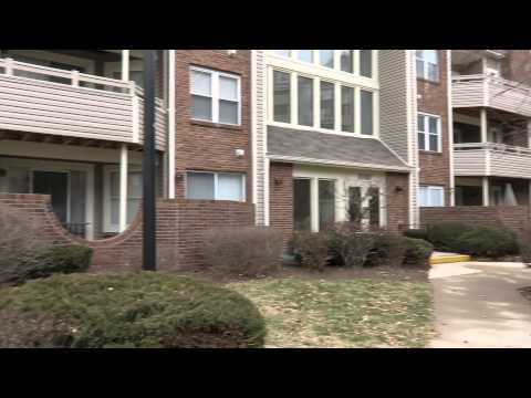 SOLD! 1010 Thoreau Ct #208, Creve Coeur, MO 63146