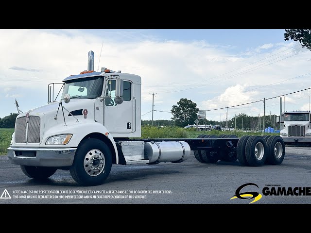 2017 KENWORTH T370 DAY CAB in Heavy Trucks in Chilliwack