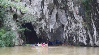 Boat ride through karst cave – Dragon Palace, GuiZhou 貴州安順 龍宮 溶